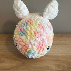 Bumble Bee Crochet Pastel Colors Soft Yarn Collectible Gift Decor Baby